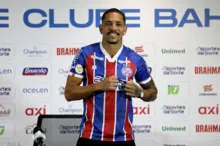 Imagem ilustrativa da imagem Apresentado no Bahia, Gilberto quer estrear no próximo jogo