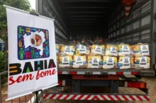 Imagem ilustrativa da imagem CCR doa 10 toneladas de alimentos para o Bahia Sem Fome