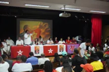 Imagem ilustrativa da imagem Em encontro na RMS, PT BA prega unidade do grupo de Lula e Jerônimo