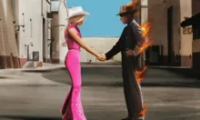 Imagem ilustrativa da imagem Estreia simultânea de Barbie e Oppenheimer gera disputa nos cinemas