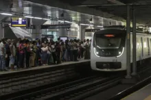 Imagem ilustrativa da imagem Linha 2 do metrô volta a operar plenamente após mais de cinco horas