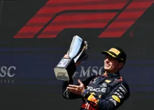 Imagem ilustrativa da imagem Verstappen vence na Bélgica seu oitavo GP consecutivo