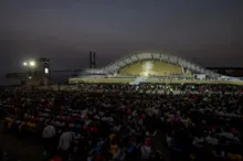 Imagem ilustrativa da imagem Vigília com papa Francisco reúne 1,5 milhão de fiéis em Lisboa