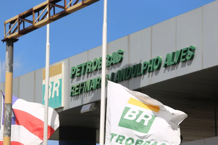 Poços da empresa na Bahia  produzem algo em torno de 20 mil barris de petróleo por dia