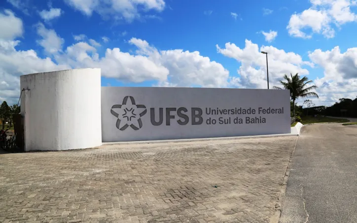 Fachada da UFSB ( Universidade Federal do Sul da Bahia)