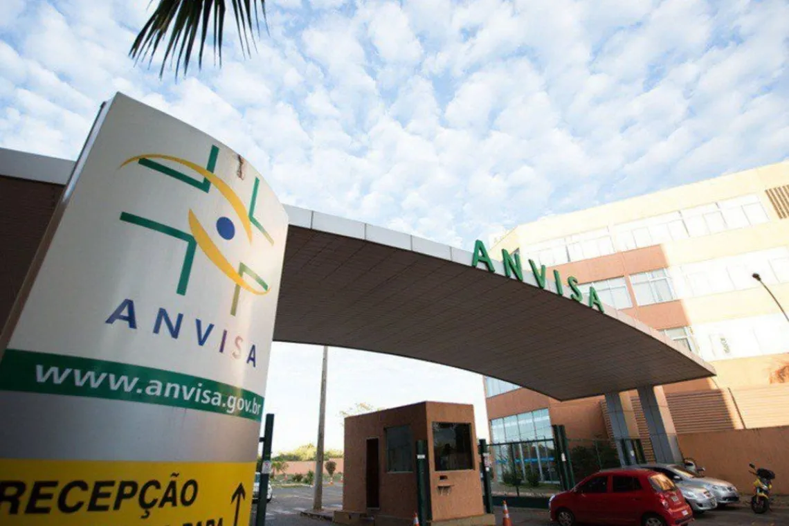 A Anvisa solicitou o recolhimento e suspensão de vendas, distribuição e uso do produto