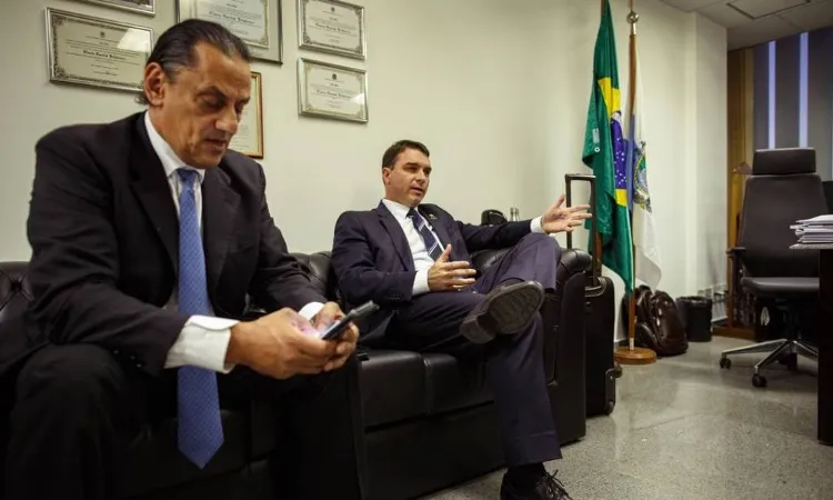 Flávio Bolsonaro está entre os que tem maior preocupação com uma possível gravação feita por Wassef
