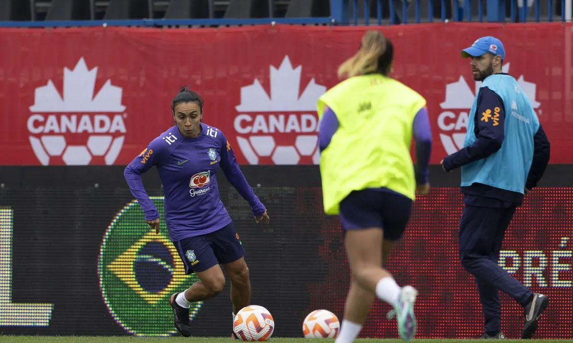 Brasileiras entram em campo às 15h40 no Estádio Saputo, em Montreal, no primeiro compromisso oficial após a eliminação precoce na fase de grupos da Copa do Mundo Feminina
