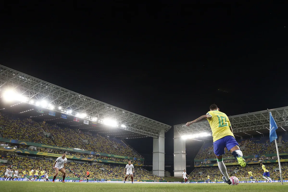 O único gol do Brasil foi marcado após escanteio cobrado por Neymar