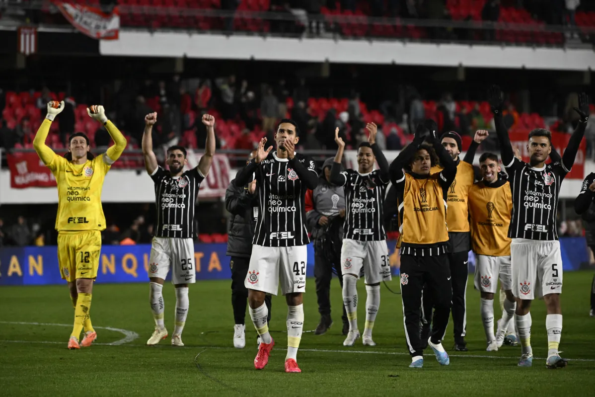 O Corinthians conseguiu superior o time argentino na cobrança de pênalti