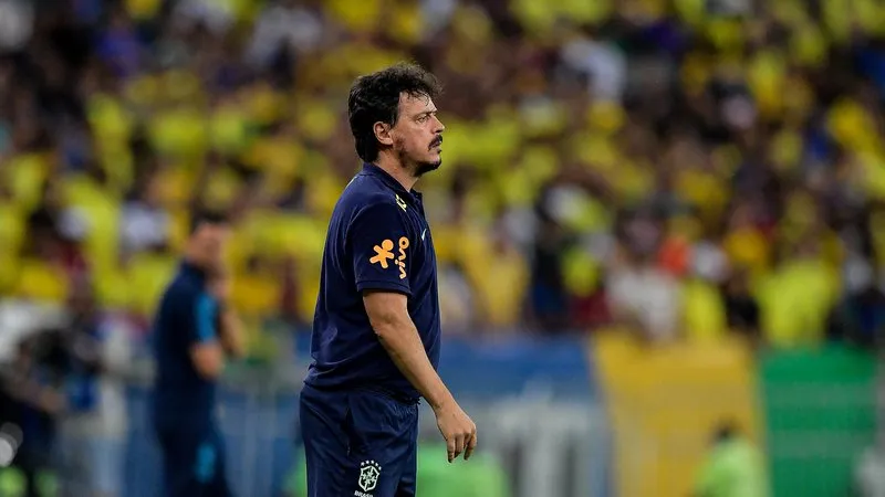 Imagem ilustrativa da imagem Eliminatórias: Brasil perde de 1 a 0 para Argentina no Maracanã