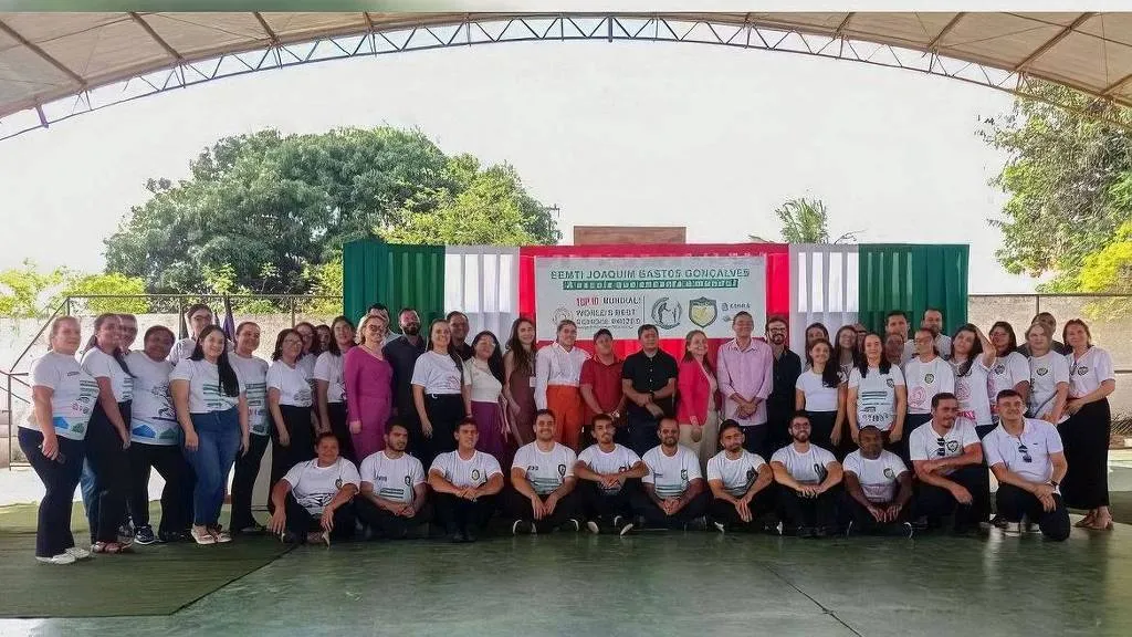 Escola Joaquim Gonçalves, em Carnaubal (CE), foi selecionada pelo projeto com psicólogos voluntários.