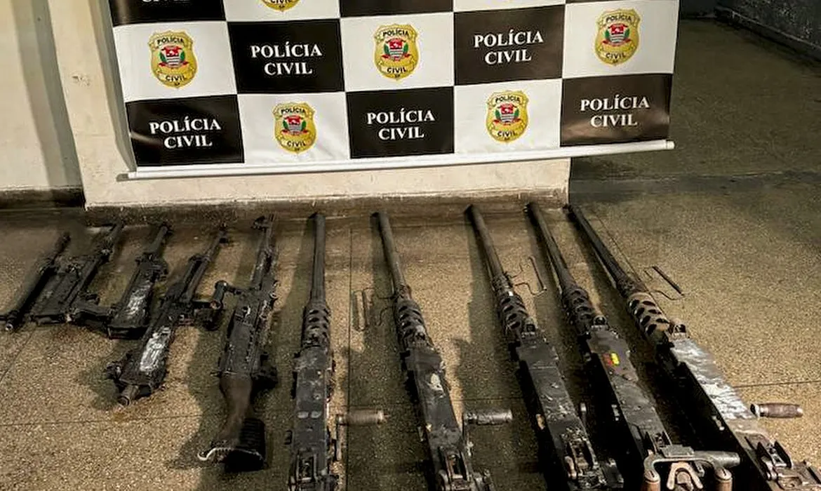 Furto de 21 metralhadoras de arsenal do Exército: saiba os riscos da  circulação dessas armas para segurança pública, Fantástico