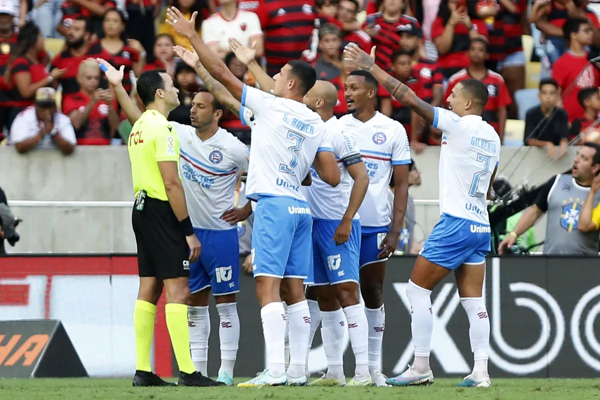 CBF divulga áudio e vídeo do VAR sobre o gol anulado do Flamengo