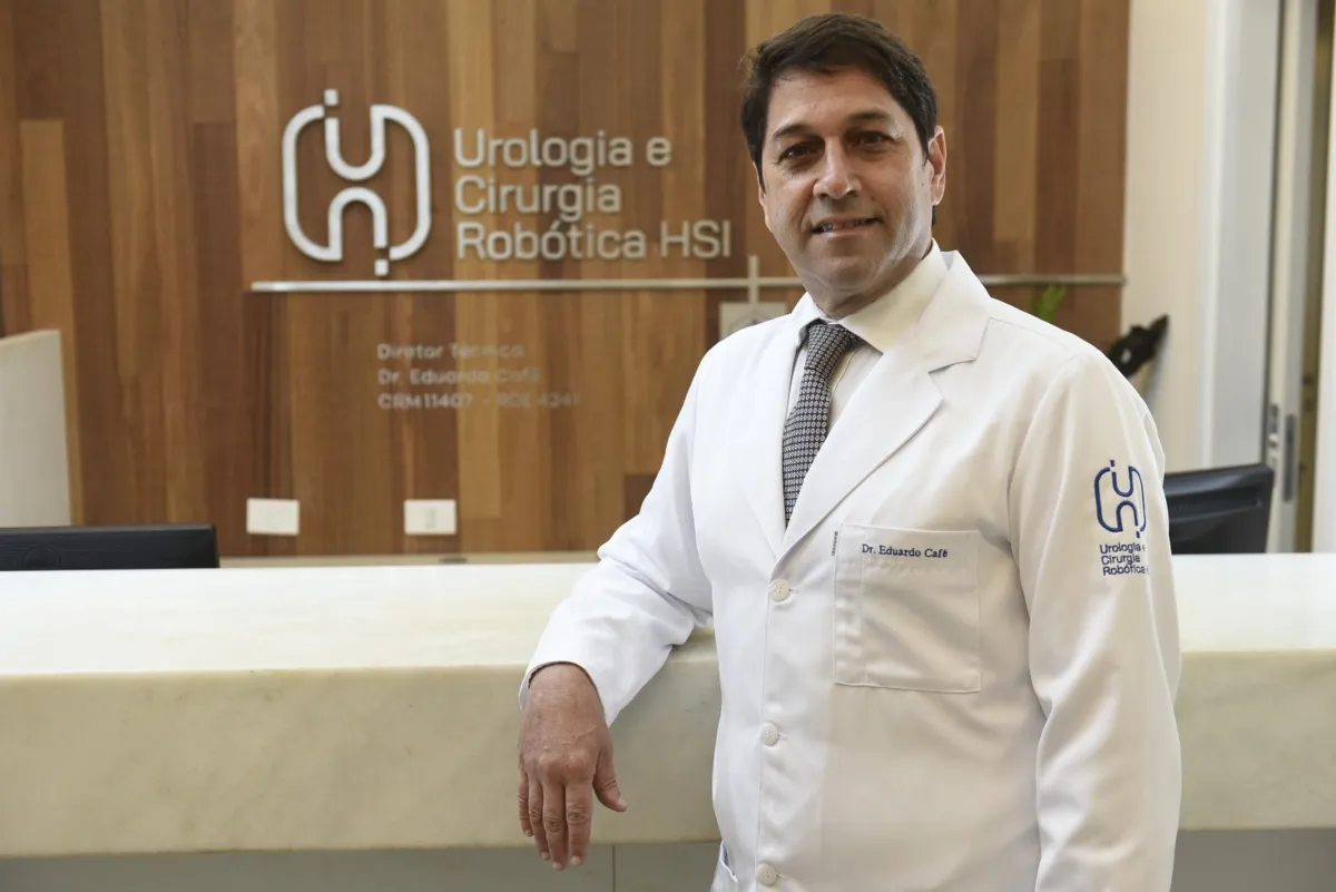 Eduardo Café, chefe do Serviço de Urologia do HSI