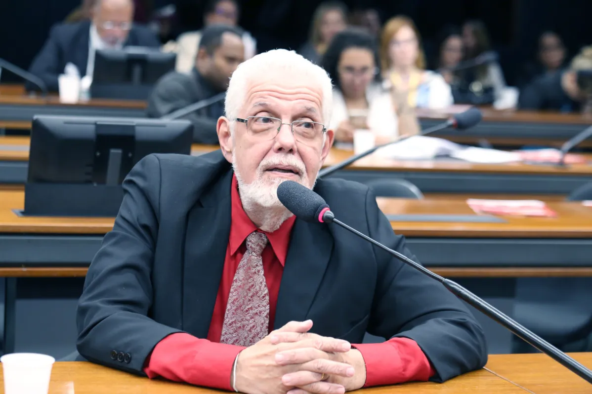 Solla comandou uma Audiência Pública na Câmara que debateu a alta de preços dos combustíveis na Bahia após a privatização da Rlam