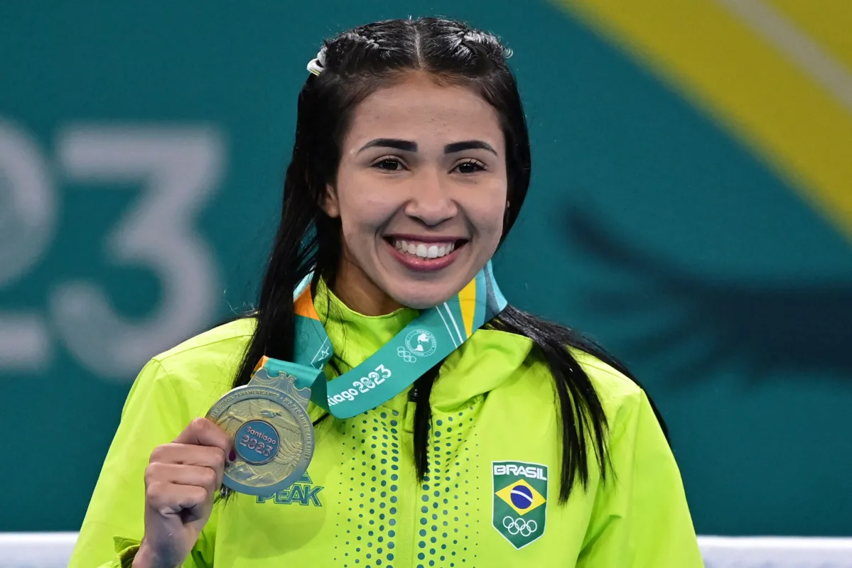 Caroline de Almeida garante mais um ouro para o Brasil