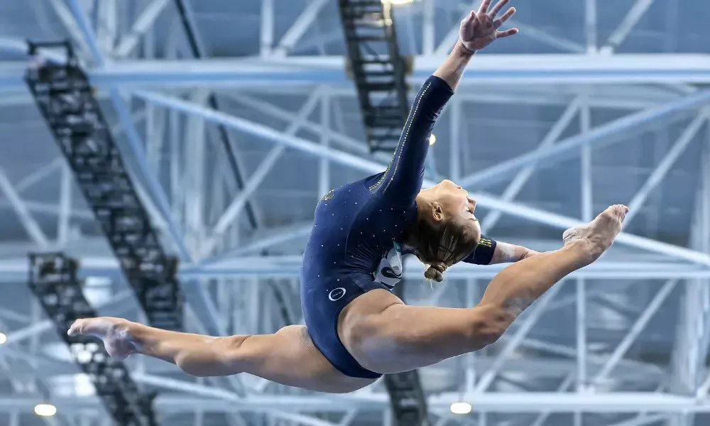 Mundial de Ginástica Artística Antuérpia 2023 - Flávia Saraiva conquista  medalha de bronze no solo 