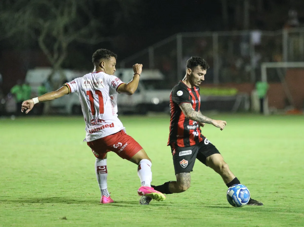 Vitória fica no empate contra o Vila Nova