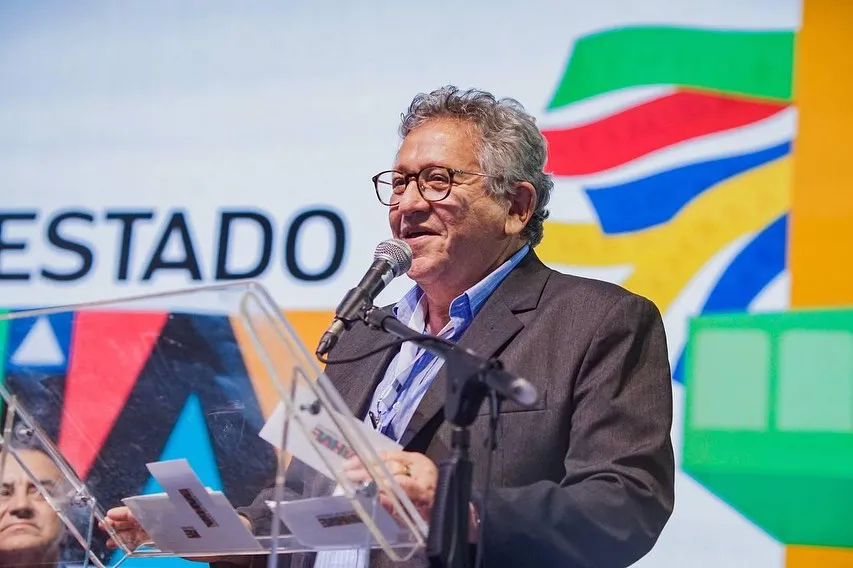 Secretário estadual de Relações Institucionais, Luiz Caetano