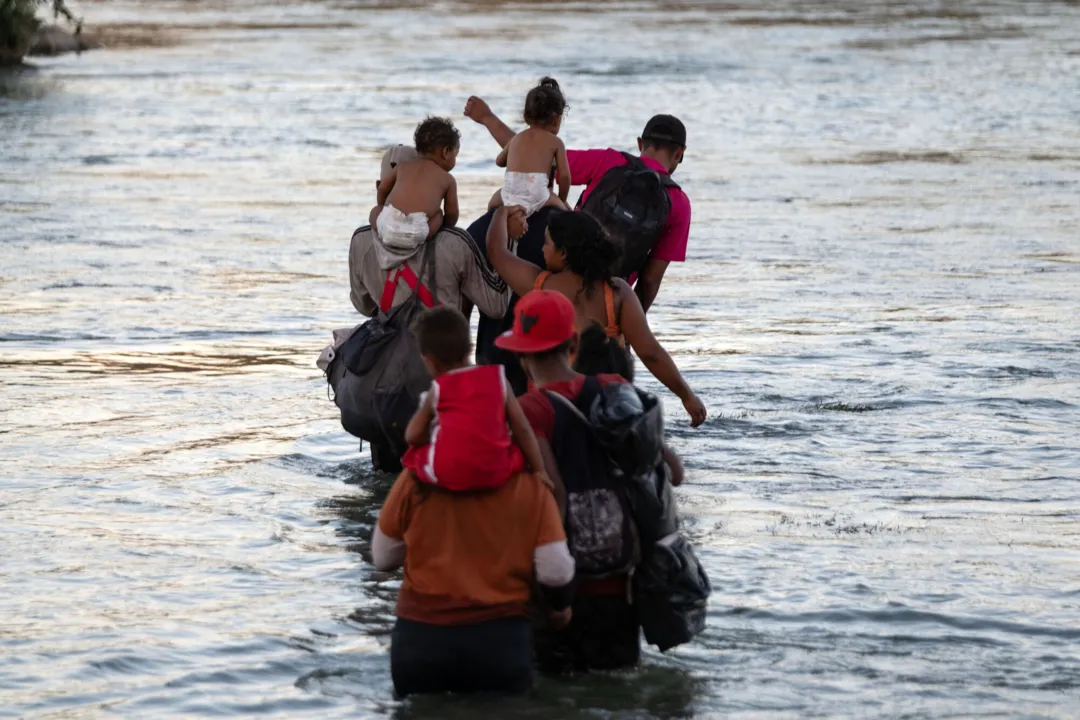 Imagem ilustrativa da imagem América Latina tem número recorde de migrantes menores de idade