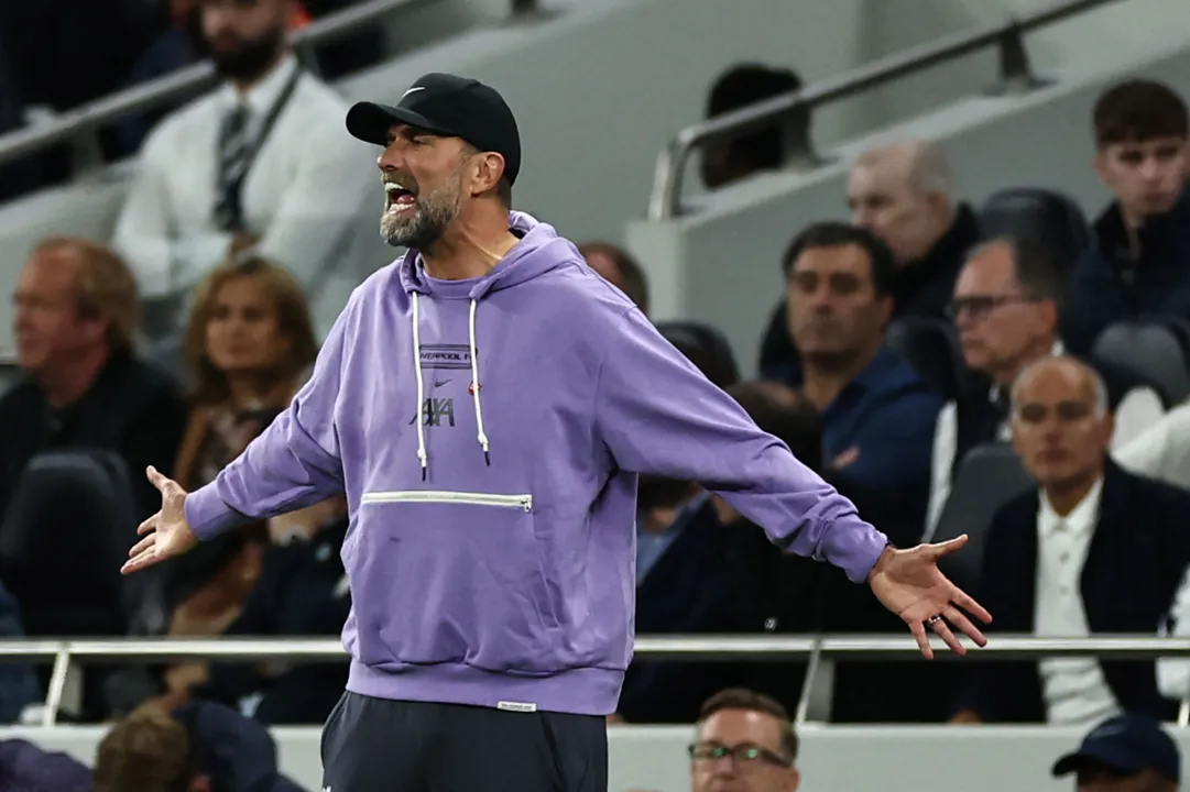 Jurgen Klopp durante partida do fim de semana, com o Tottenham