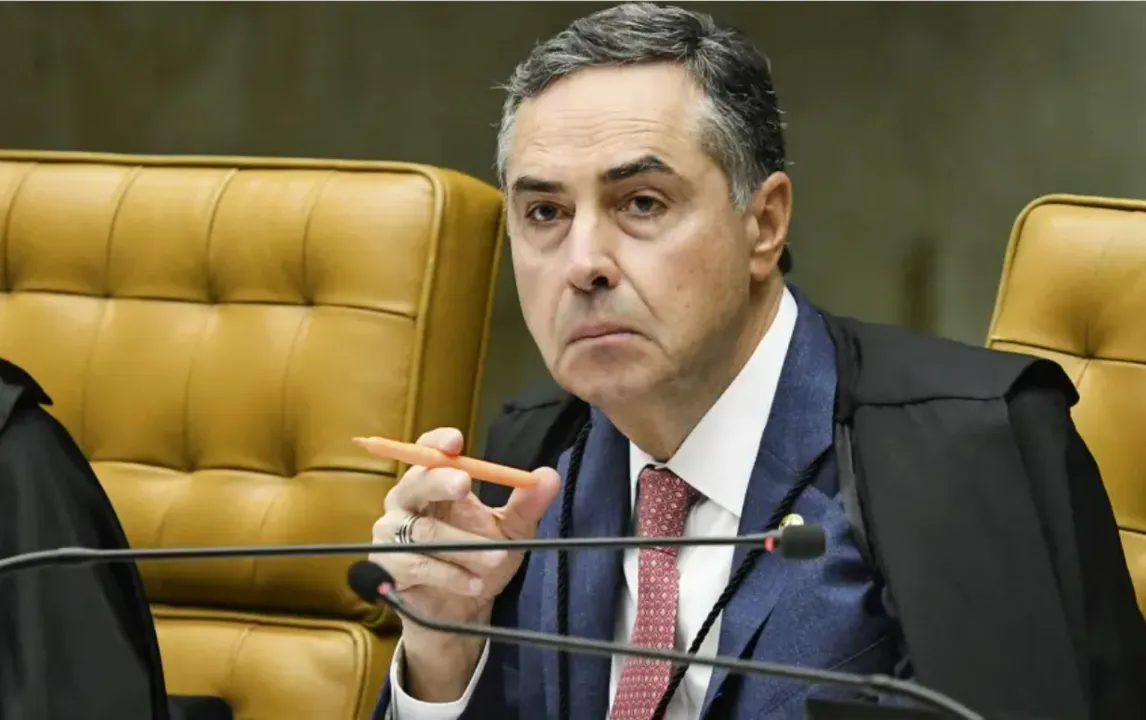 Julgamento foi suspenso logo após o voto de Barroso