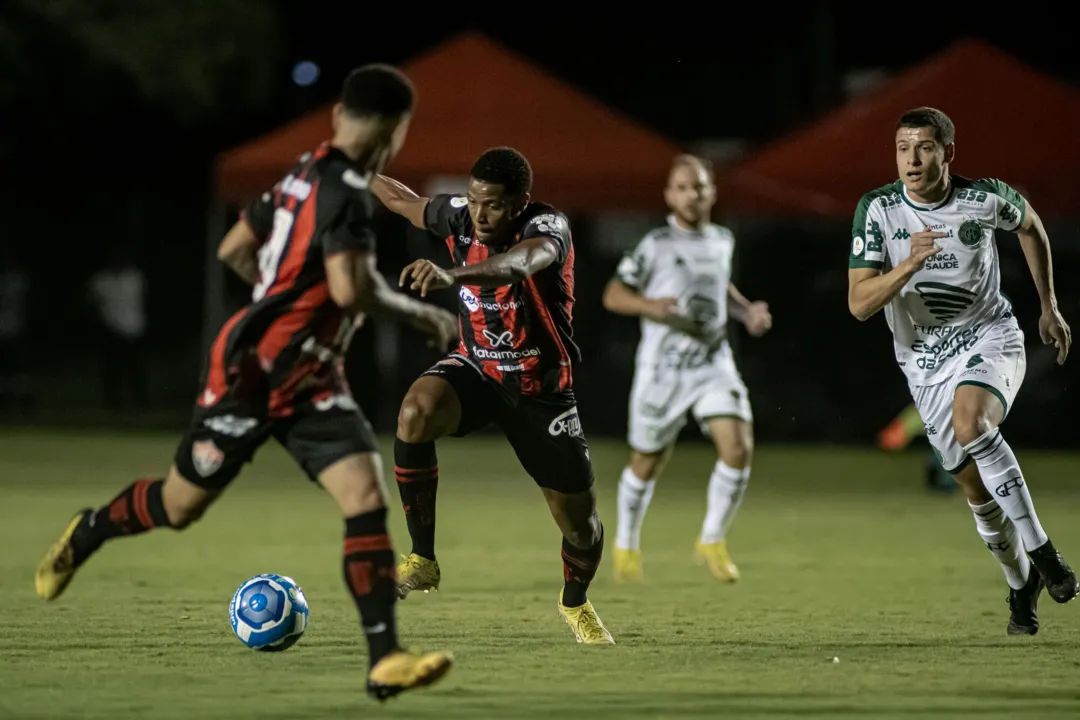 Vitória contra Guarani, na 32° rodada