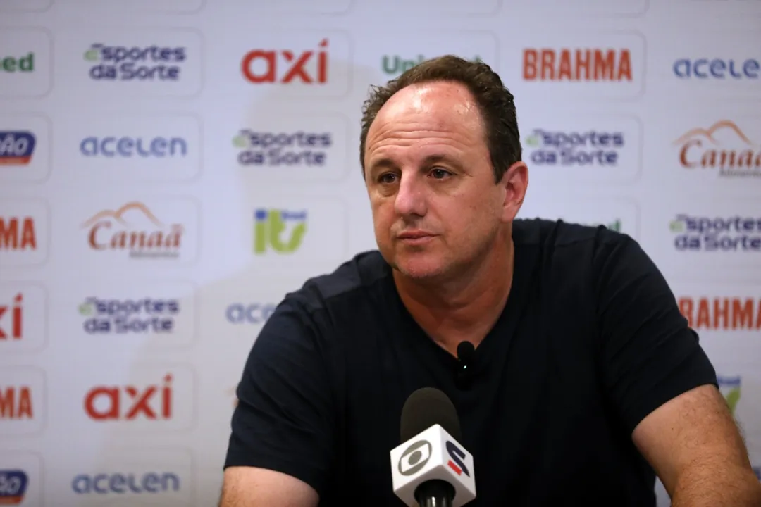 Rogério Ceni não gostou nada do que viu do Bahia contra o Cruzeiro