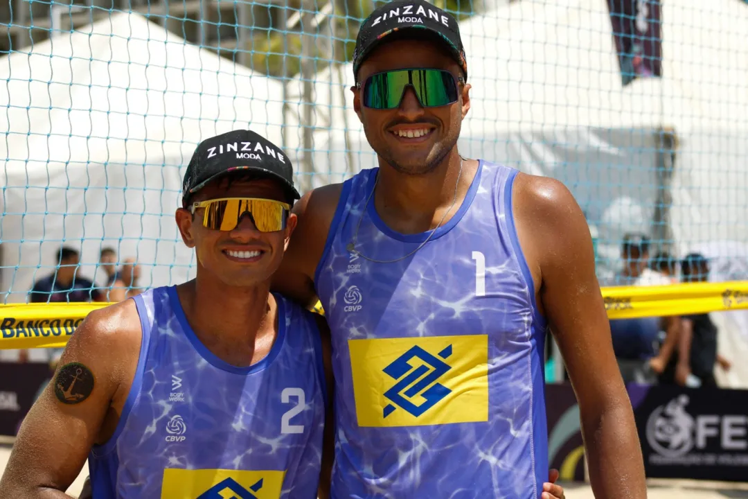 Arthur e Adrielson são campeões do Circuito Brasileiro de Vôlei