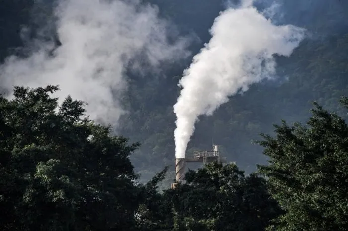 A meta do Acordo de Paris de 2015 é limitar o aumento da temperatura do planeta a menos de 2°C