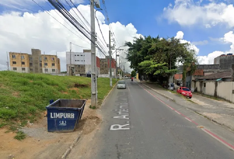 Imagem ilustrativa da imagem Corpo é encontrado ao lado de lixeira na Avenida Paralela