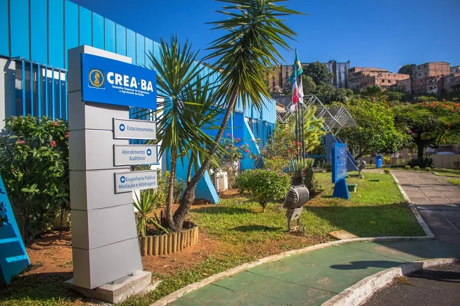 Sede e esctirórios regionais do Crea-BA estarão abertos das 8 às 19 horas, para realização de eleições
