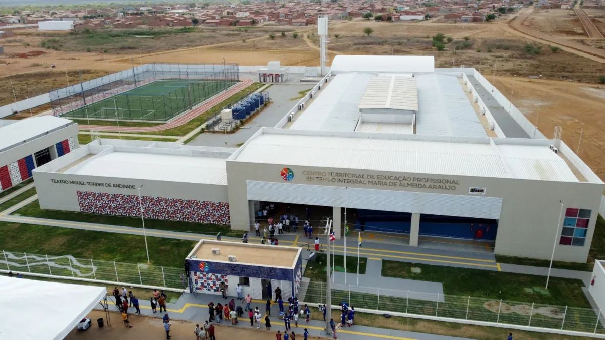 Centro Territorial de Educação Profissional em Tempo Integral Maria Almeida Araújo