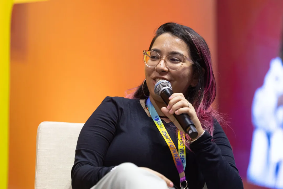 Clara Alves é uma das curadoras da Bienal do Livro do Rio