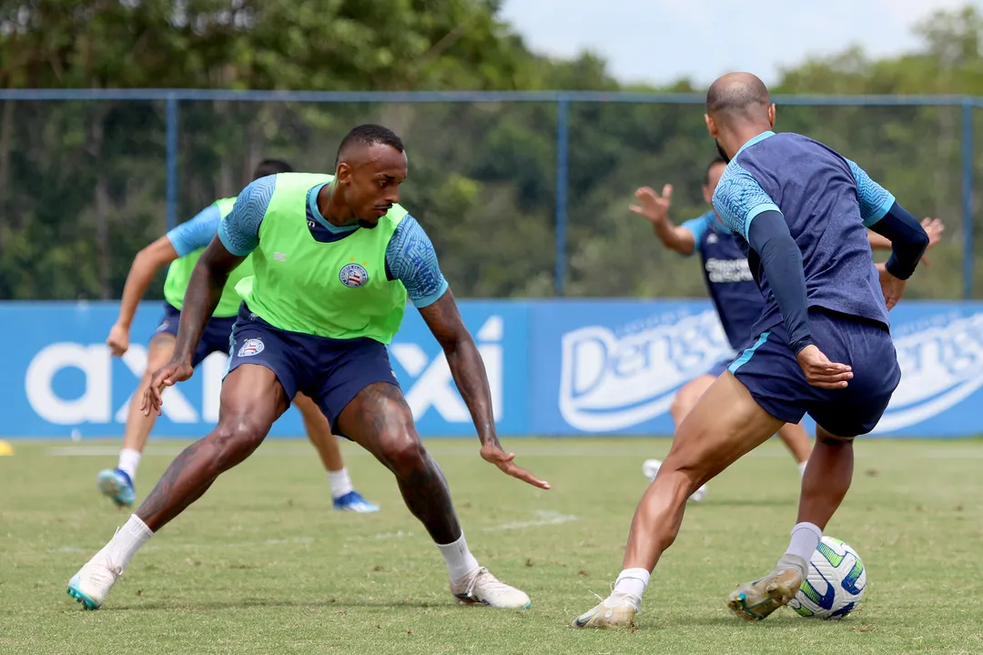 Raul Gustavo e Thaciano no treino desta quinta-feira