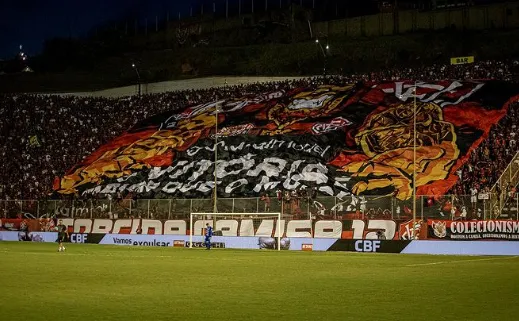 Imagem ilustrativa da imagem Estacionamento rubro-negro terá telão para torcedores no domingo