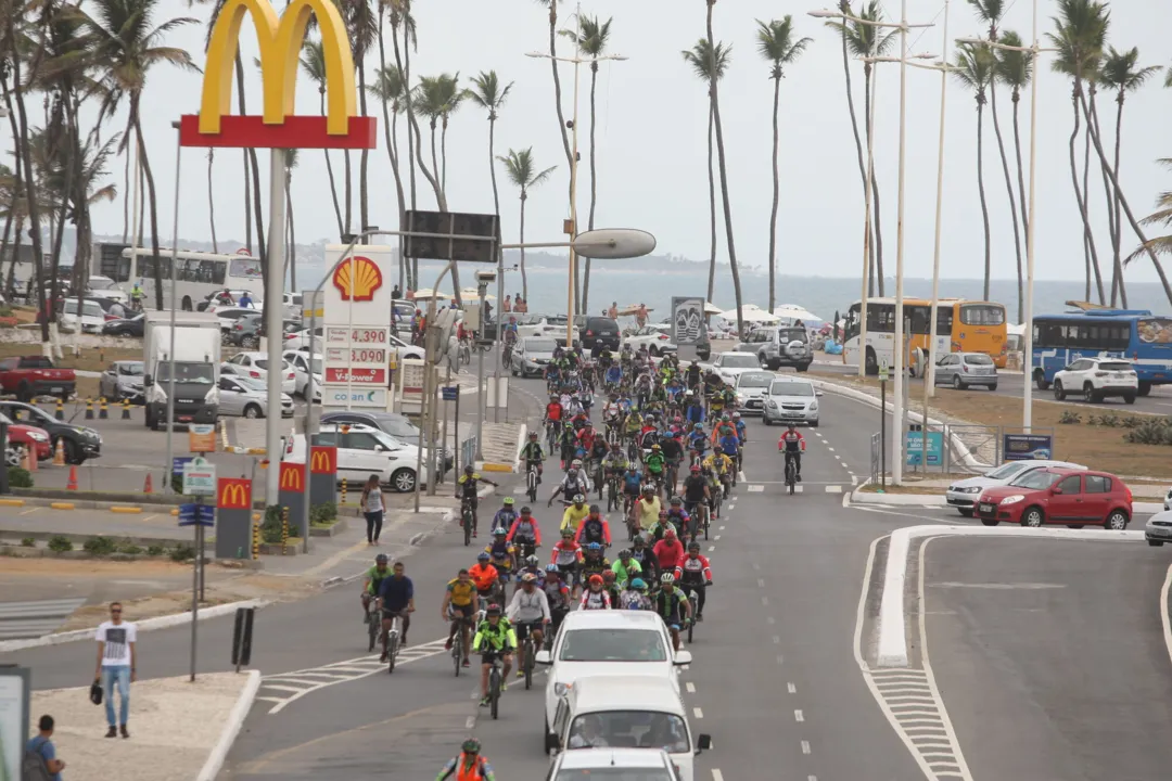 O uso do capacete é obrigatório por todos os 50 km de percurso