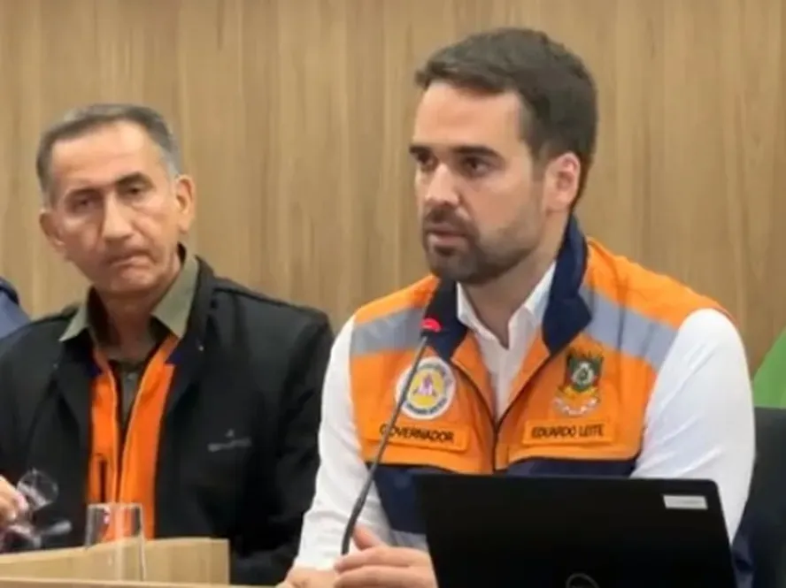 Eduardo Leite (PSDB) anunciou que os desfiles de 7 de Setembro foram cancelados em municípios gaúchos