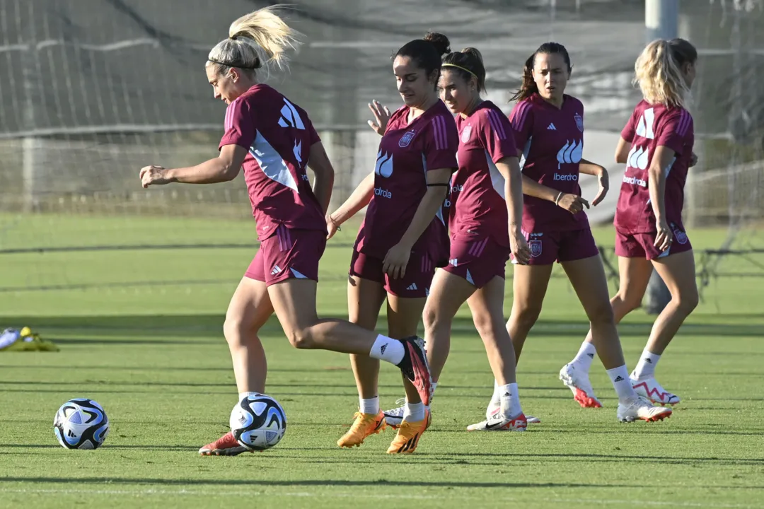 Jogadoras da Espanha durante treino