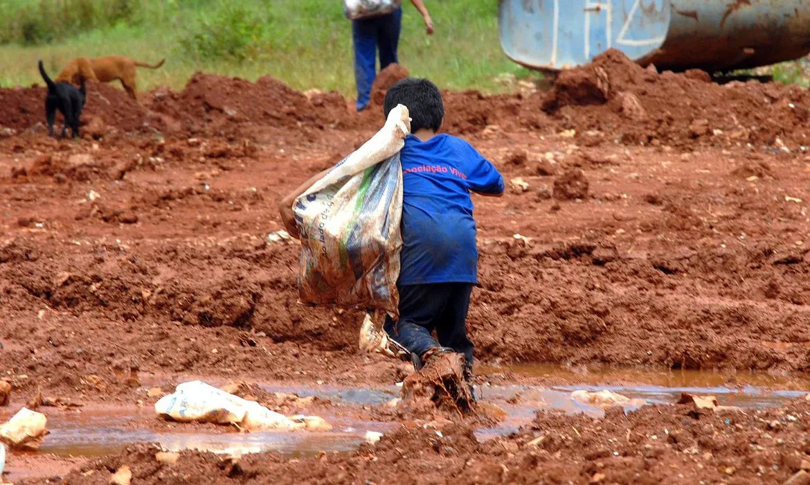 Cargill foi condenada por manter como fornecedores de cacau produtores rurais que praticavam trabalho infantil