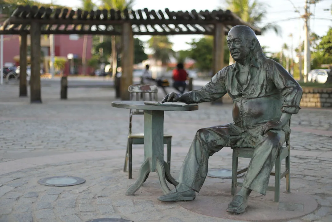 Estátua de Vinícius no bairro