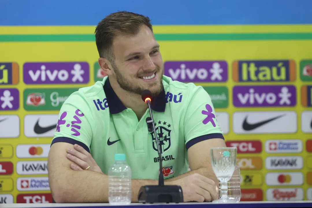 Lucas Perri comemora bom momento individual e primeira convocação para a seleção brasileira