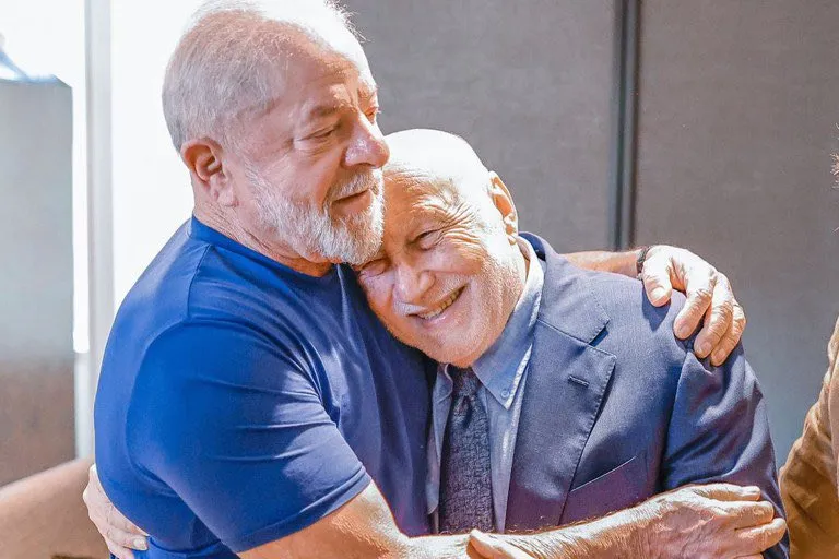 Lula e o sociólogo Domenico de Masi