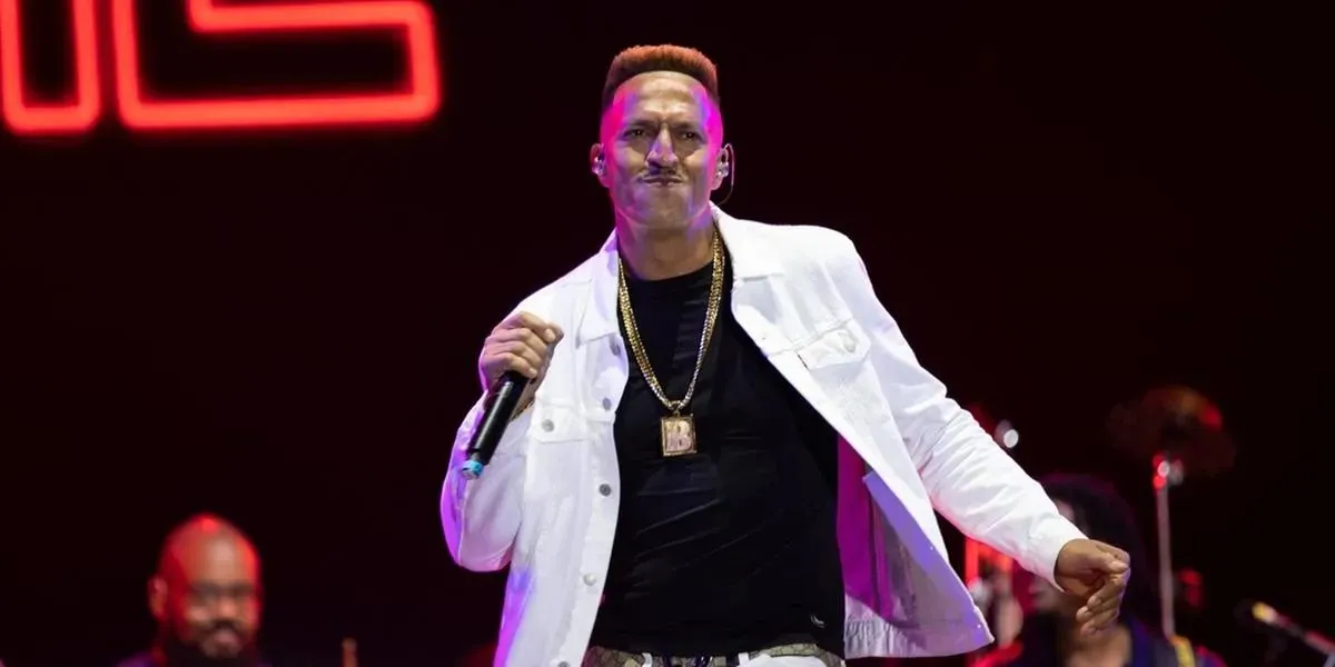 Mano Brown recebe  título Doutor Honoris Causa da UFSB