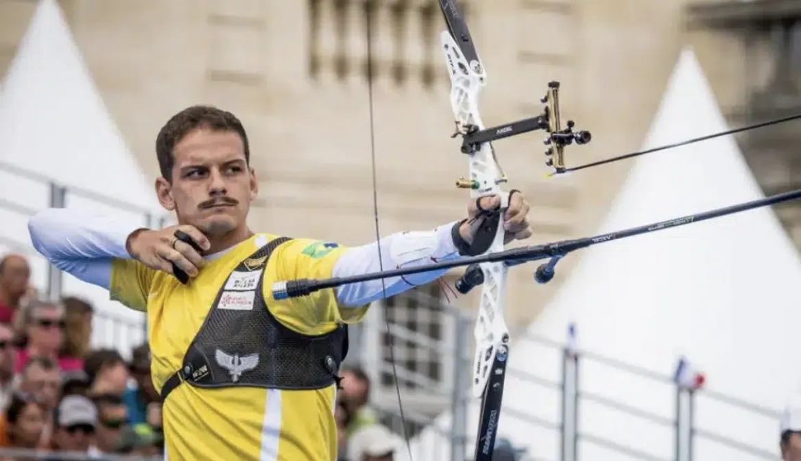 Além desse título, o brasileiro conquistou a medalha de bronze no Campeonato Mundial