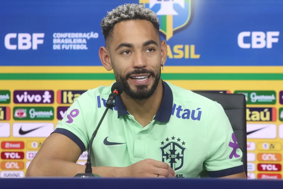 O centroavante Matheus Cunha é opção do técnico Fernando Diniz para o comando de ataque