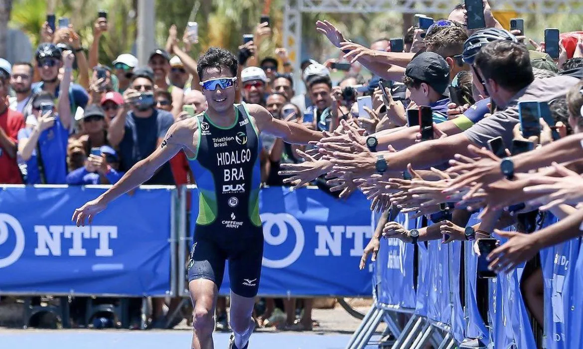 Brasileiro deixou para trás o espanhol espanhol Antonio Serrat (prata) e o canadense Charles (bronze). Competição do circuito mundial é classificatória para os Jogos de Paris 2024.