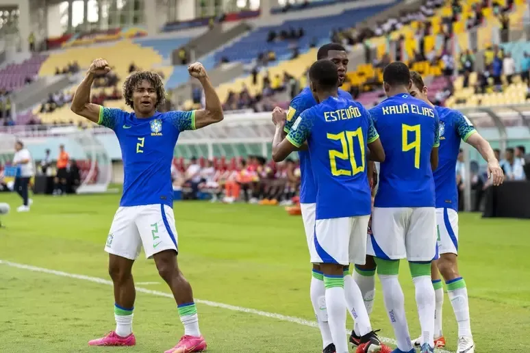 Seleção Brasileira vai encarar a Argentina em busca da semifinal da Copa do Mundo Sub-17