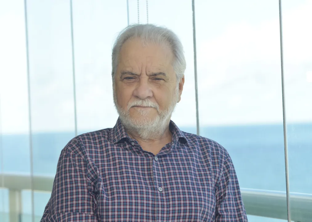 Emiliano José é escritor e jornalista